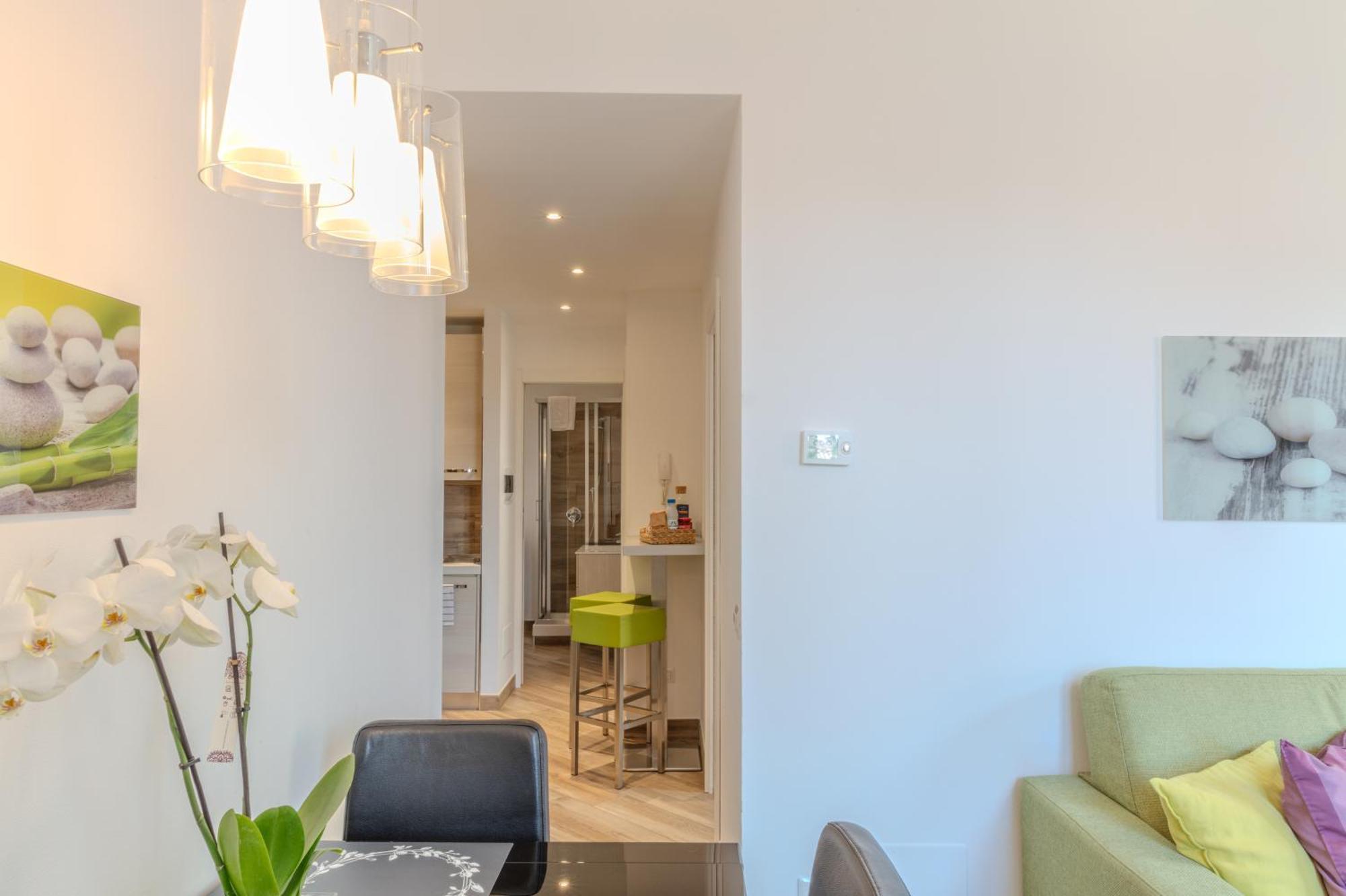 Appartamento Il Borgo Беладжо Екстериор снимка
