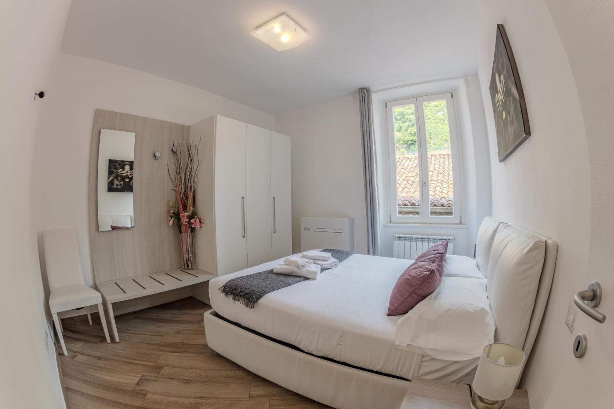 Appartamento Il Borgo Беладжо Екстериор снимка